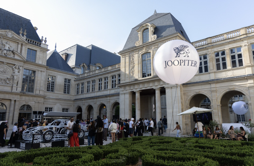 garden party carnavalet